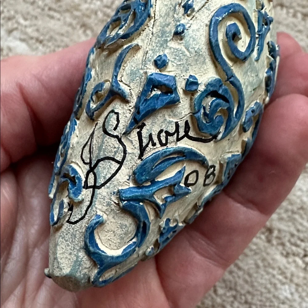 Signed JIM SHORE BLUE SWIRL DEBOSS CHRISTMAS ORNAMENT 118703 RETIRED ENESCO